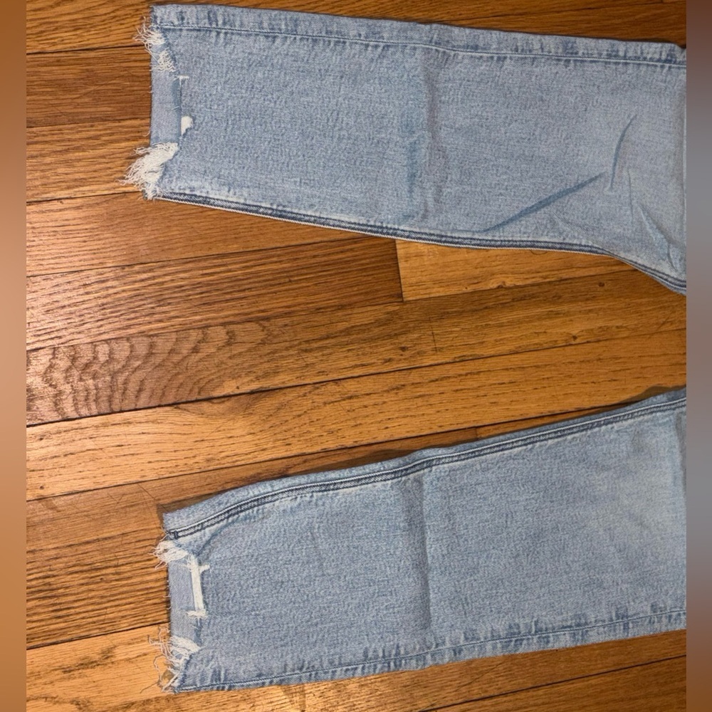 American Eagle Stretch Mom Jean - Picture 4 of 13